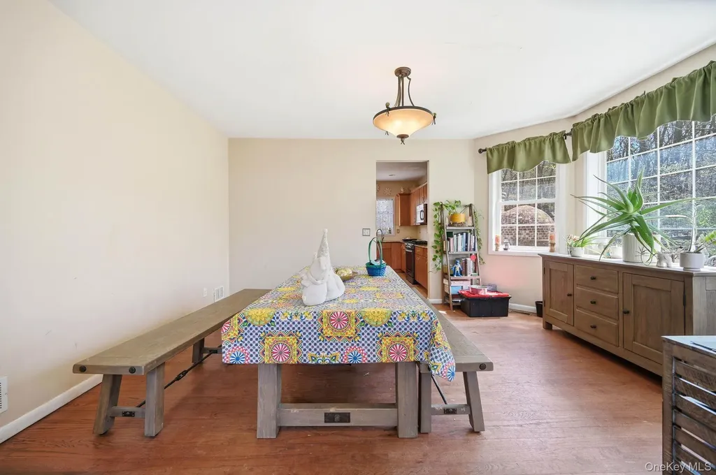 155 Alexander Road Monroe NY 10950