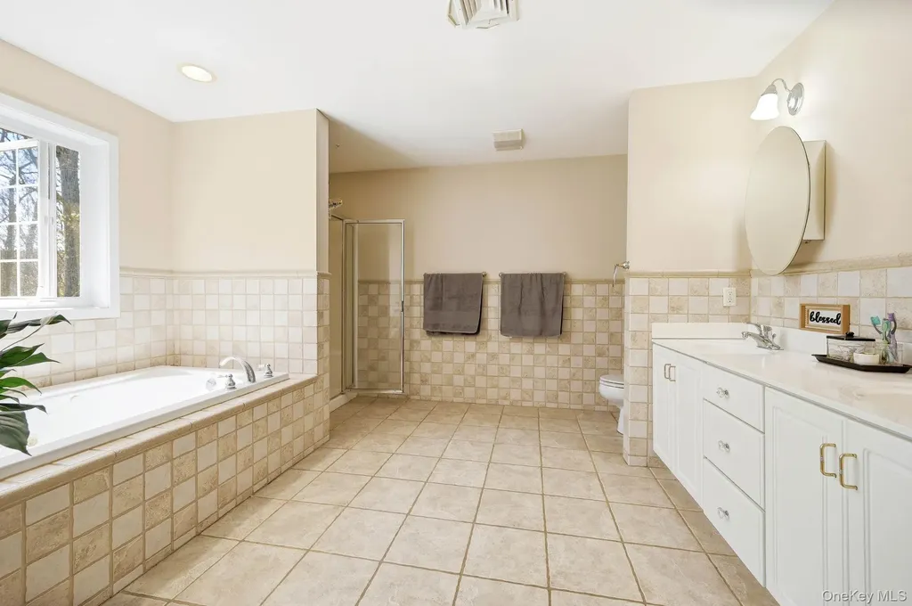 155 Alexander Road Monroe NY 10950