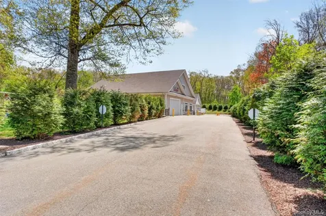20 Mac Farlane Road Wappingers Falls NY 12590
