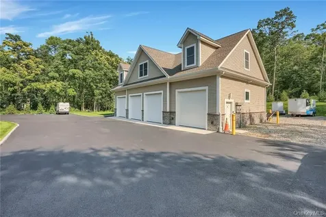 20 Mac Farlane Road Wappingers Falls NY 12590