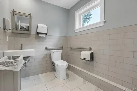 20 Mac Farlane Road Wappingers Falls NY 12590