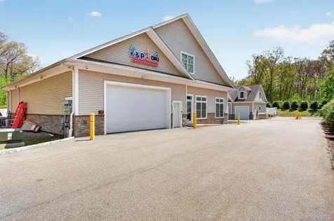 20 Mac Farlane Road Wappingers Falls NY 12590
