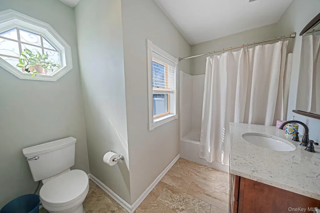 36 Nottingham Avenue Patchogue NY 11772