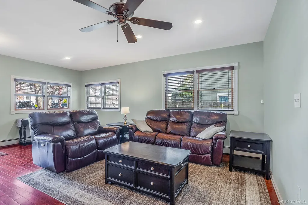 36 Nottingham Avenue Patchogue NY 11772