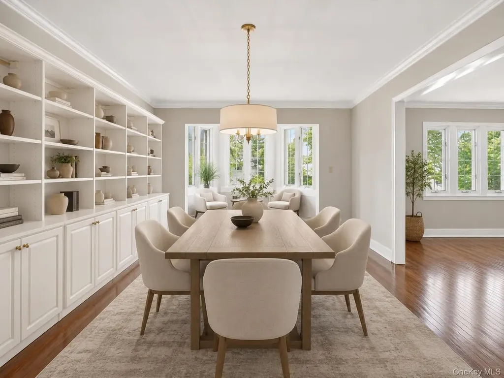 15 Beechtree Lane Bronxville NY 10708