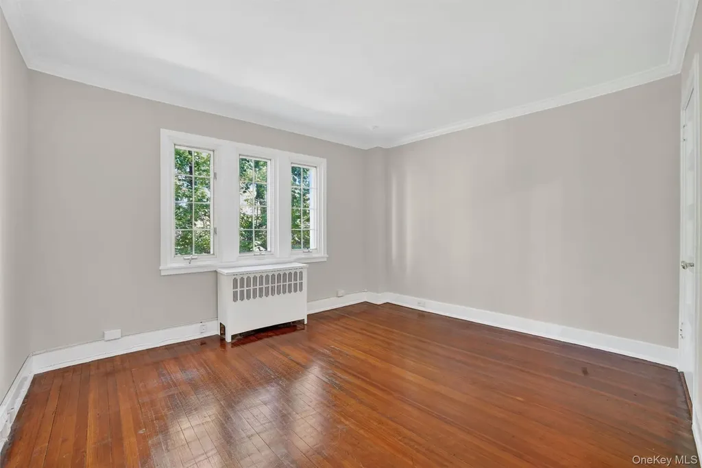 15 Beechtree Lane Bronxville NY 10708