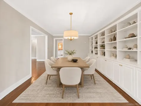 15 Beechtree Lane Bronxville NY 10708