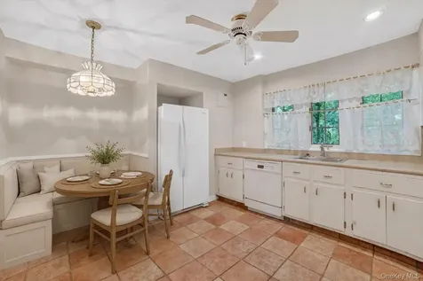 15 Beechtree Lane Bronxville NY 10708