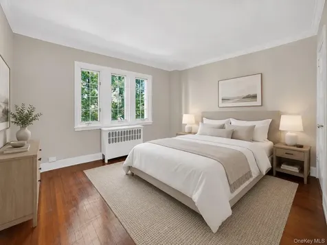 15 Beechtree Lane Bronxville NY 10708