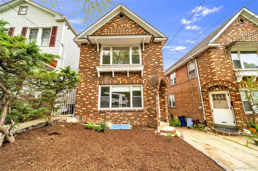 5618 Sylvan Avenue Bronx NY 10471
