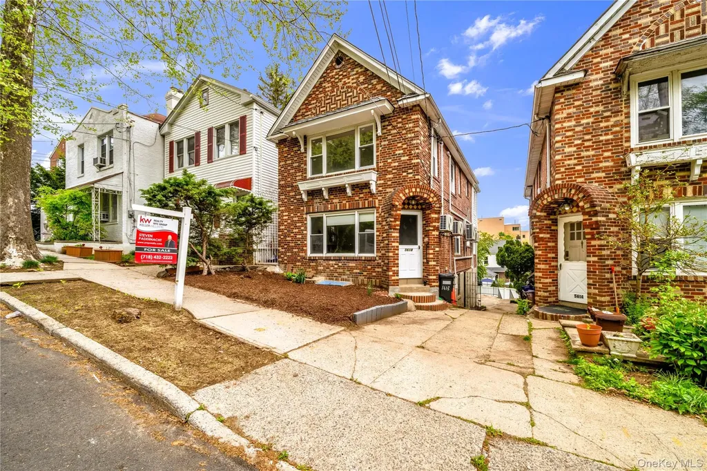 5618 Sylvan Avenue Bronx NY 10471