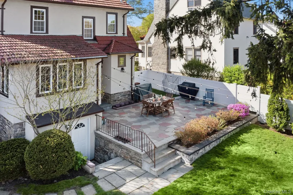 76 Yale Road Hartsdale NY 10530