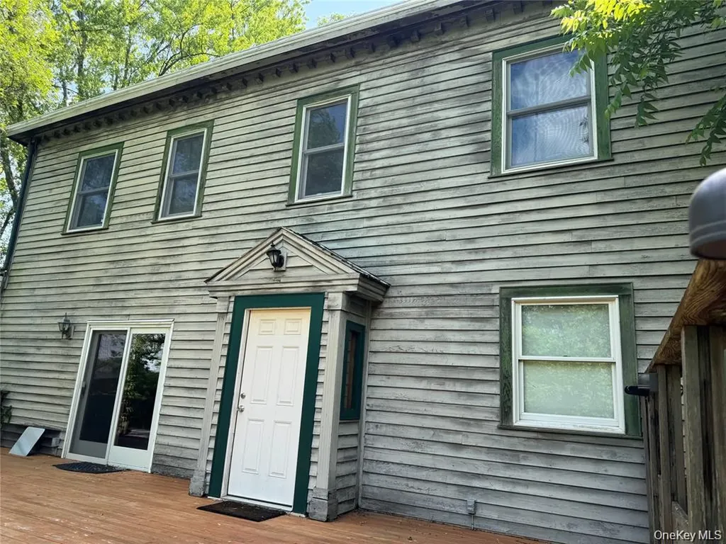 1538 Albany Post Road Gardiner NY 12525