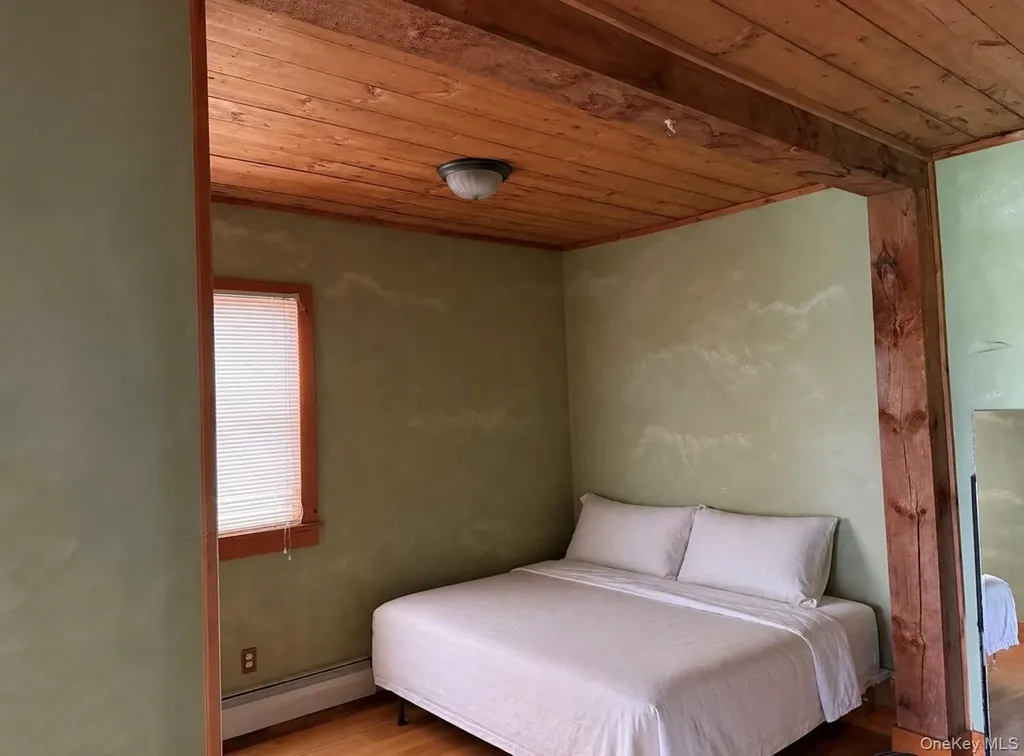 1538 Albany Post Road Gardiner NY 12525