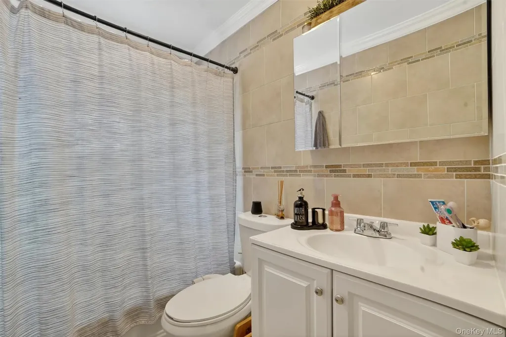 15 Halley Street Yonkers NY 10704