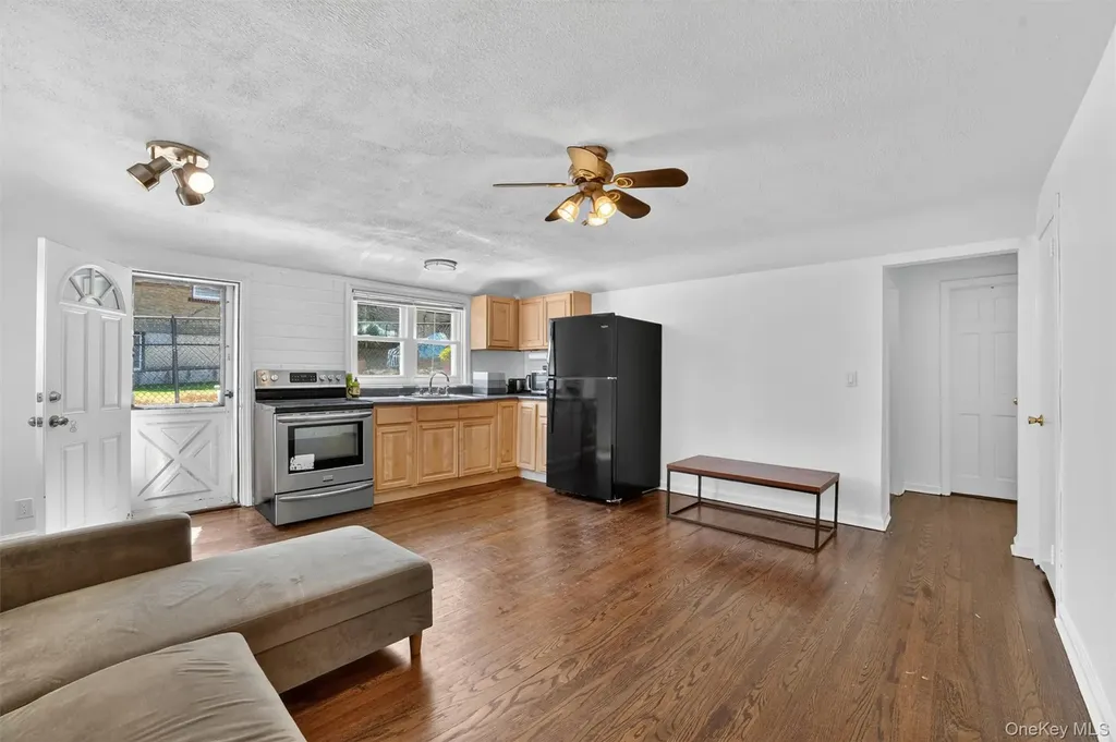 15 Halley Street Yonkers NY 10704