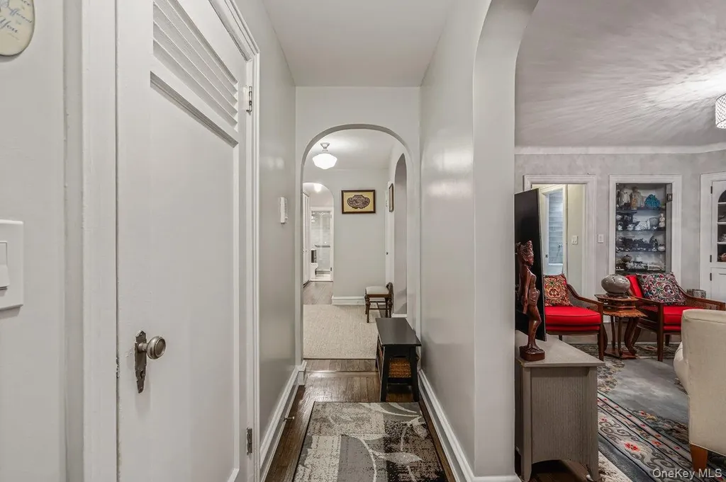 150 Burns Forest Hills NY 11375