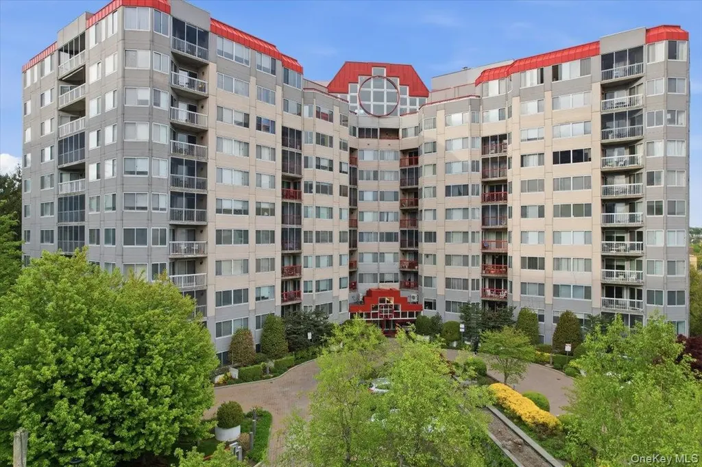 10 Stewart Place White Plains NY 10603
