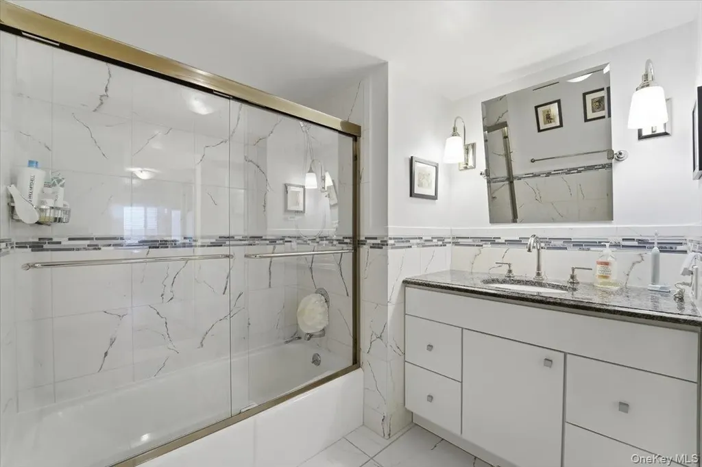 10 Stewart Place White Plains NY 10603
