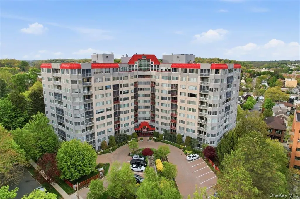 10 Stewart Place White Plains NY 10603