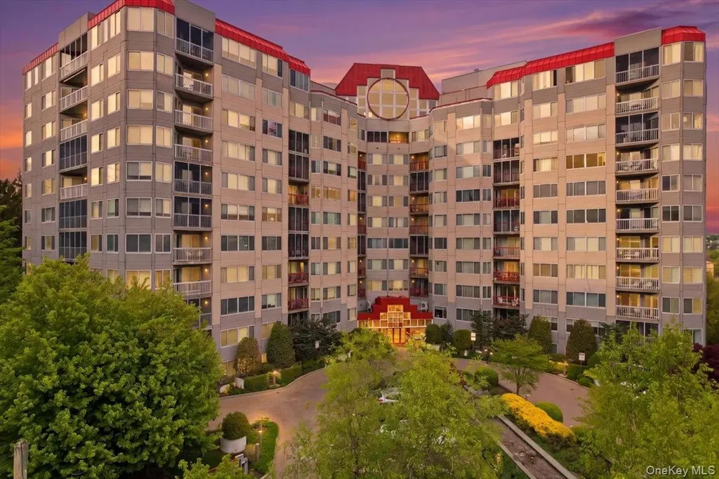 10 Stewart Place White Plains NY 10603