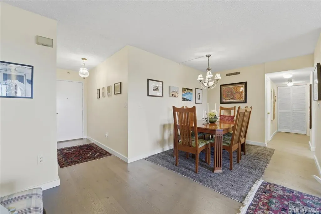 10 Stewart Place White Plains NY 10603