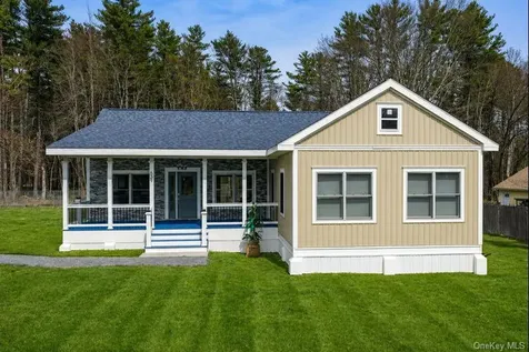 639 Burlingham Road Bloomingburg NY 12721