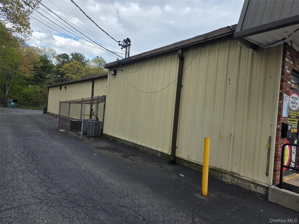 2215 Route 112 Medford NY 11763