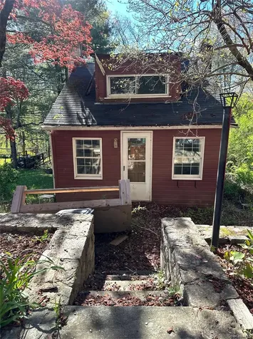 102 Lake Kitchawan Drive South Salem NY 10590