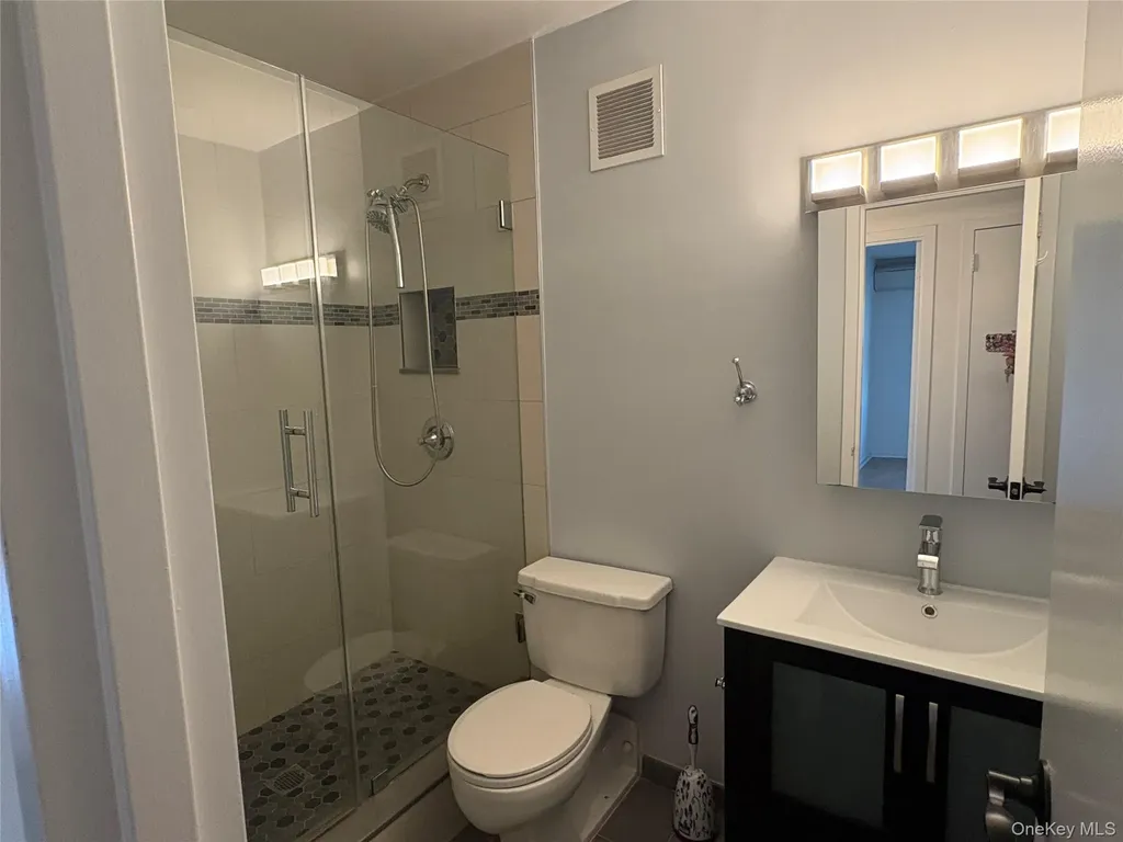 25-40 Shore Boulevard Astoria NY 11102