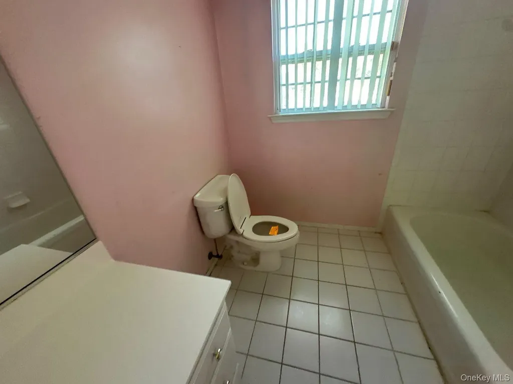 2 East Avenue Coram NY 11727