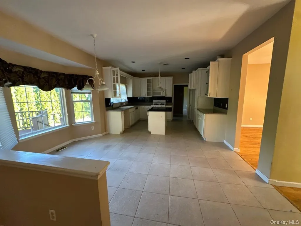 2 East Avenue Coram NY 11727