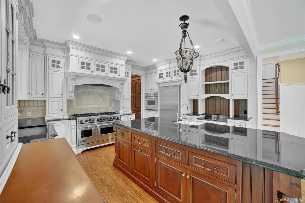 6 Todd Road Katonah NY 10536