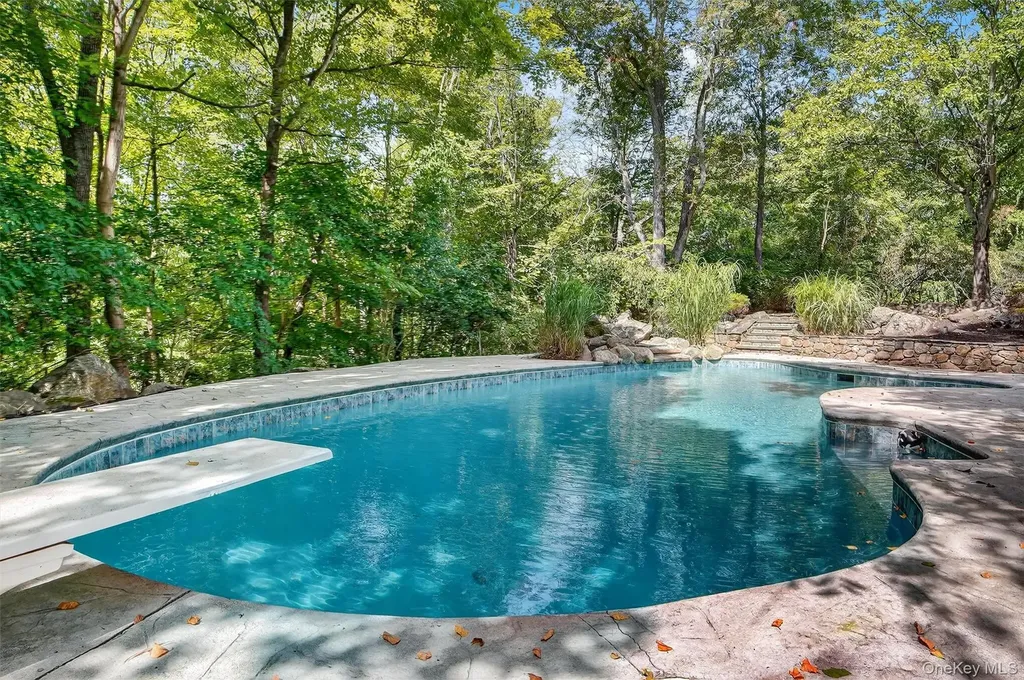 6 Todd Road Katonah NY 10536
