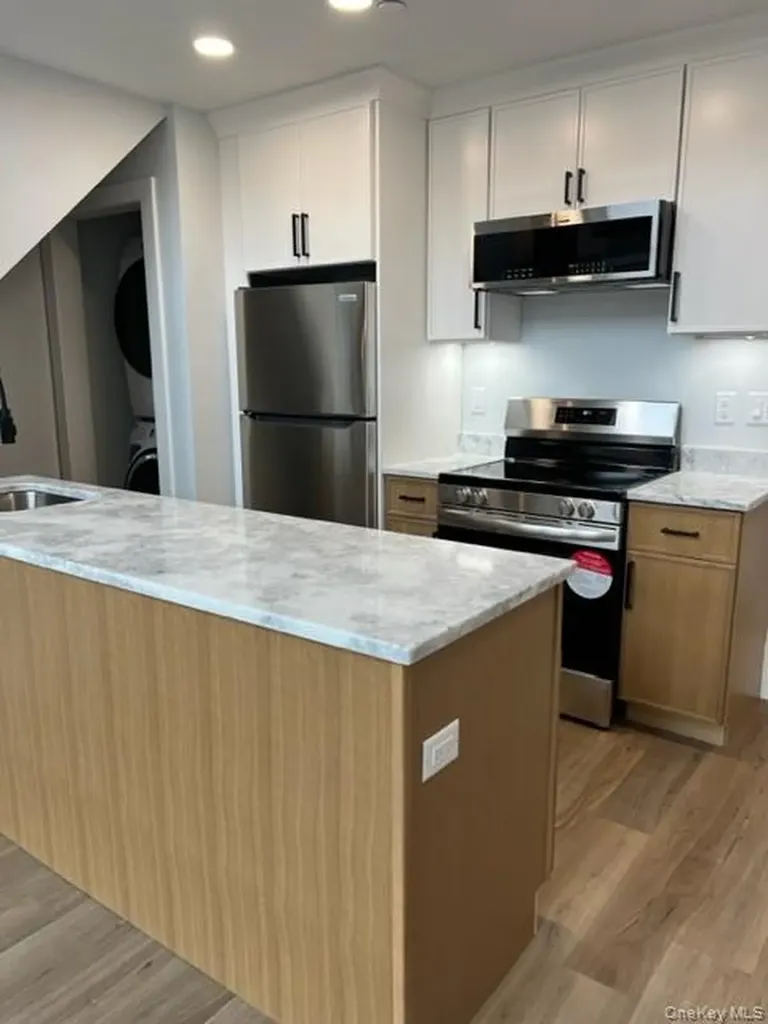 42 N Main Street Florida NY 10921