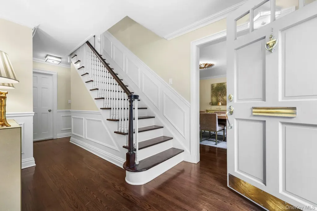 107 White Plains Road Bronxville NY 10708