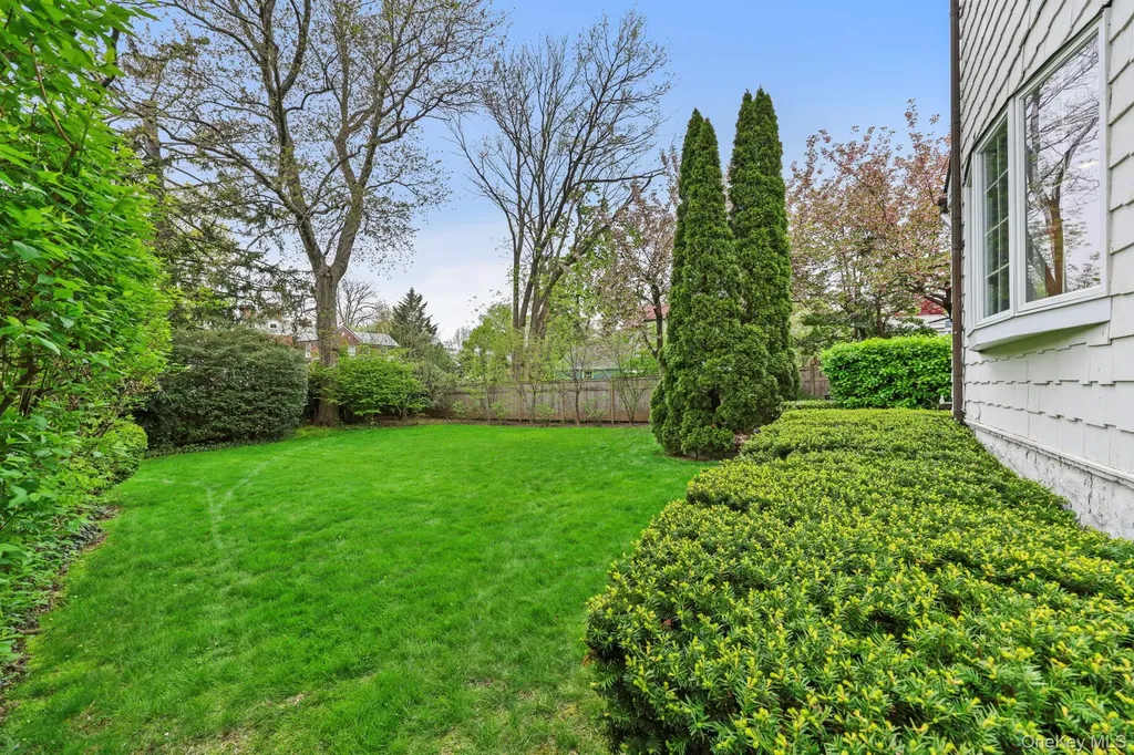 107 White Plains Road Bronxville NY 10708
