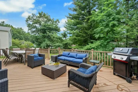 4 Melissa Drive Ardsley NY 10502