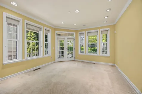 9 Meeting House Lane Rye Brook NY 10573