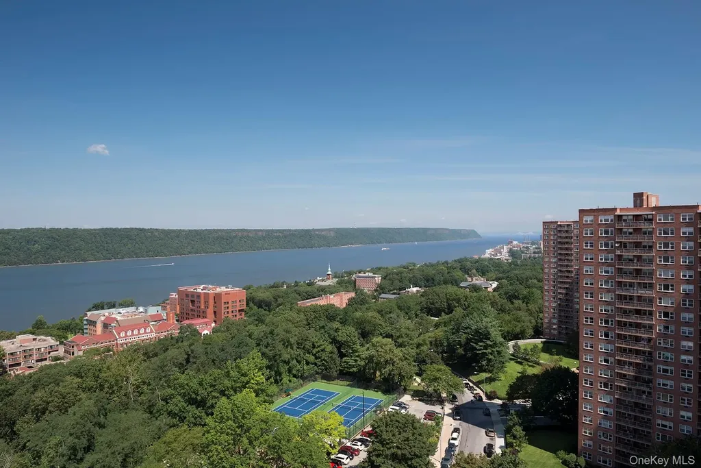 5700 Arlington Avenue Bronx NY 10471