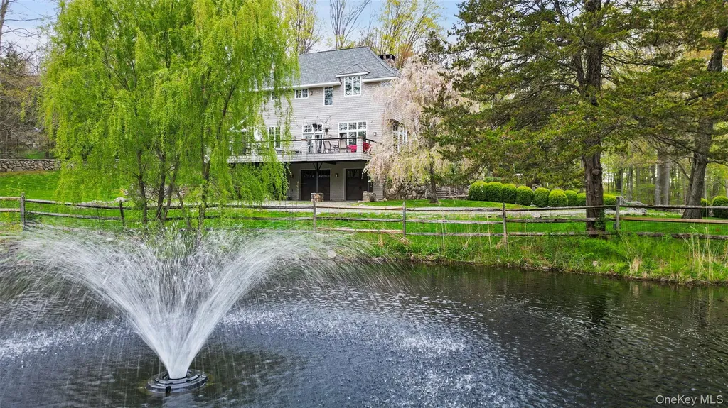 137 Upper Shad Road Pound Ridge NY 10576