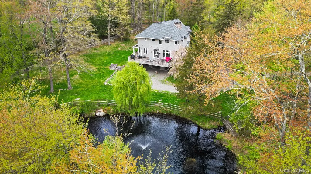 137 Upper Shad Road Pound Ridge NY 10576