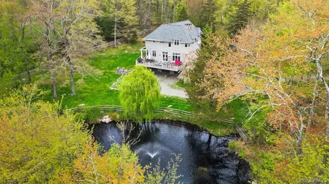 137 Upper Shad Road Pound Ridge NY 10576