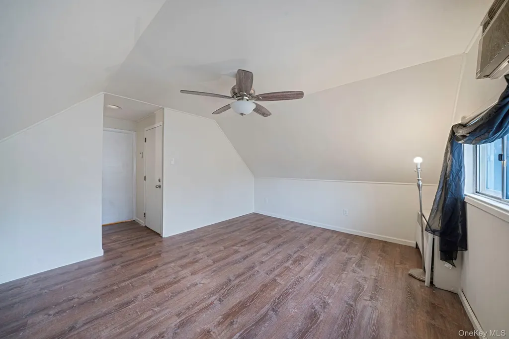 82 Elm Drive N Levittown NY 11756