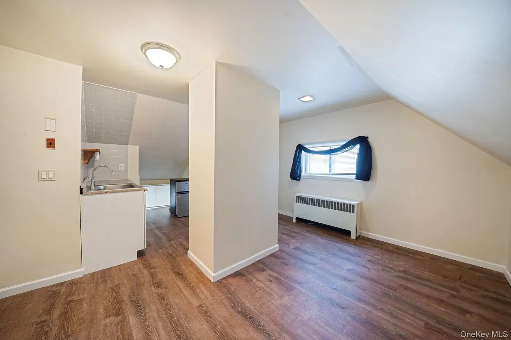 82 Elm Drive N Levittown NY 11756
