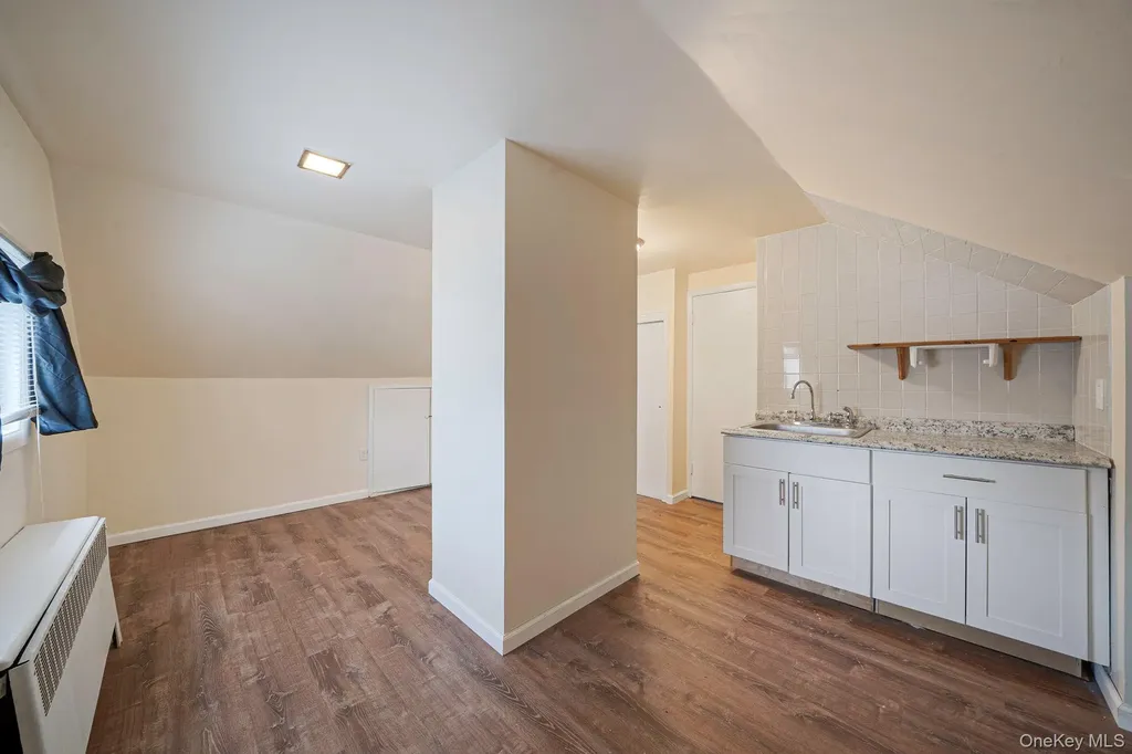 82 Elm Drive N Levittown NY 11756