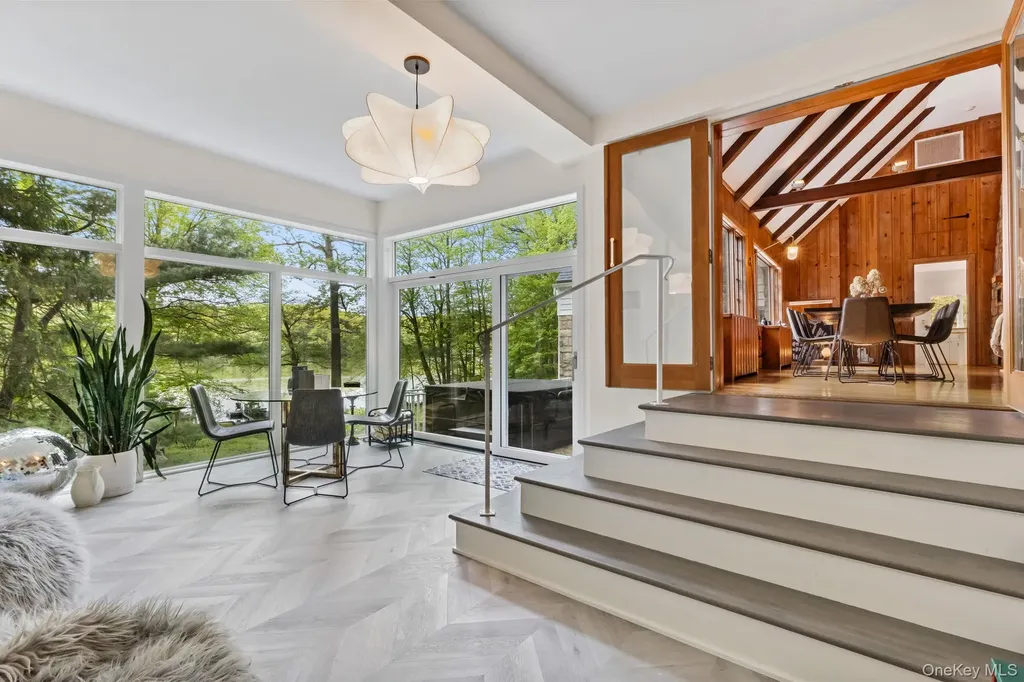 1085 Barrett Circle W Carmel NY 10512