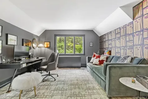 1085 Barrett Circle W Carmel NY 10512