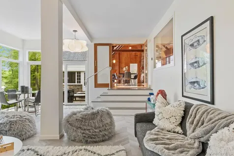 1085 Barrett Circle W Carmel NY 10512
