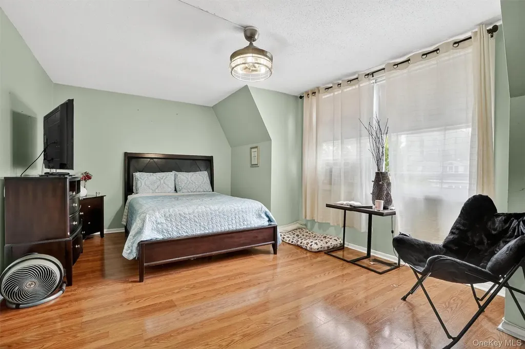 553 Fox Street Bronx NY 10455
